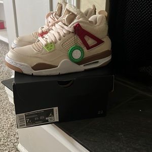 Jordan Retro 4’s